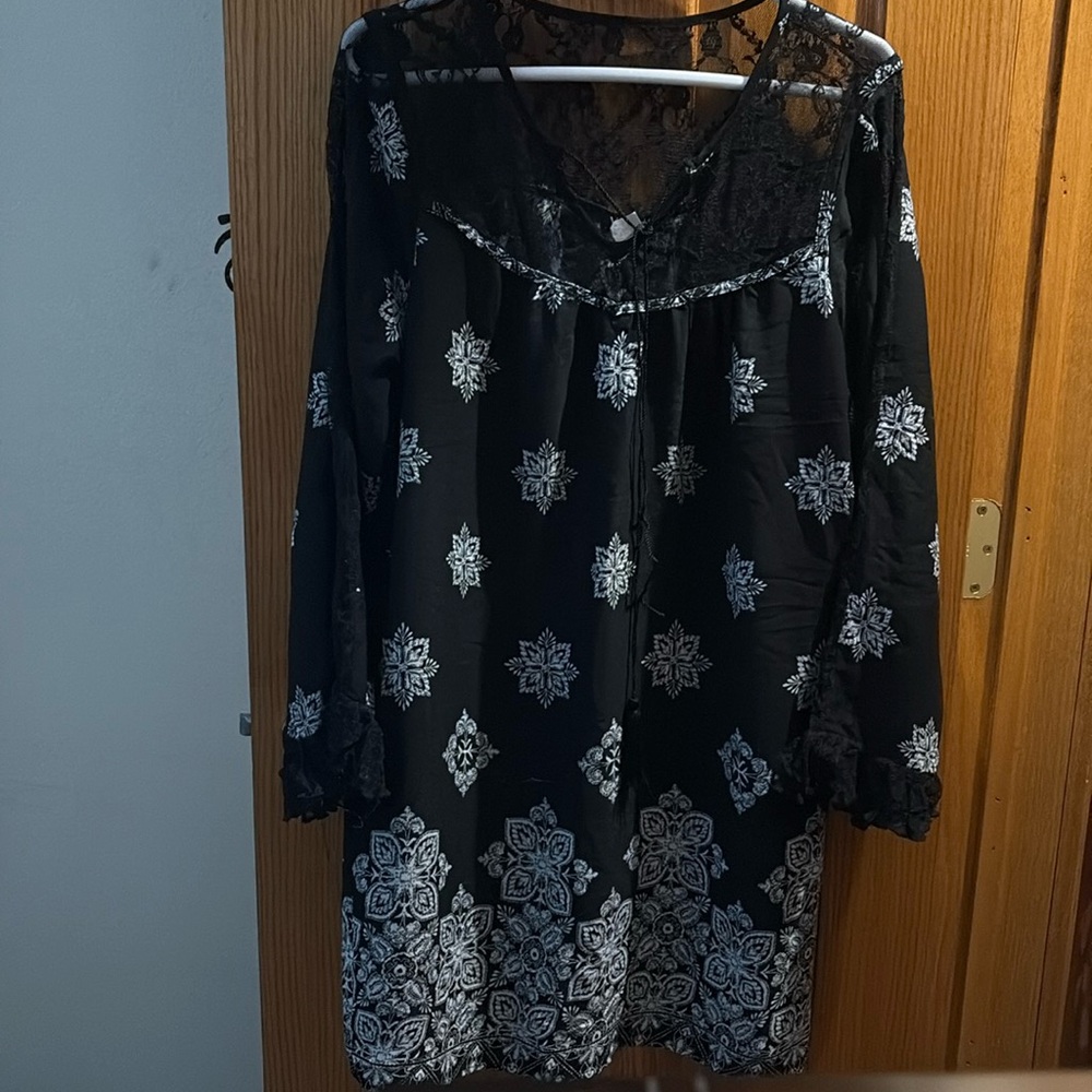 Pretty Paisley